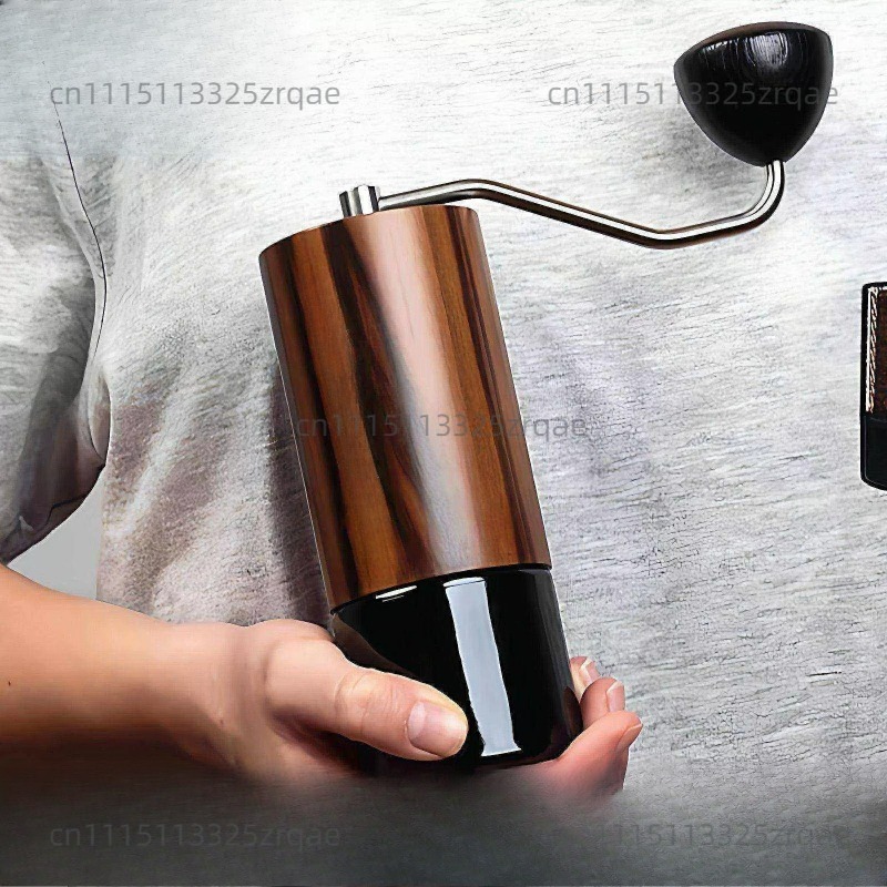 Burr Hand Grinder - Moulin à café manuel Commander C40