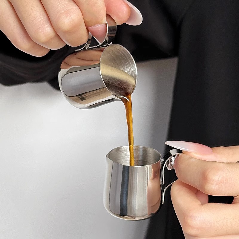 Barista Milk Jug - Pichet à mousse de lait en
