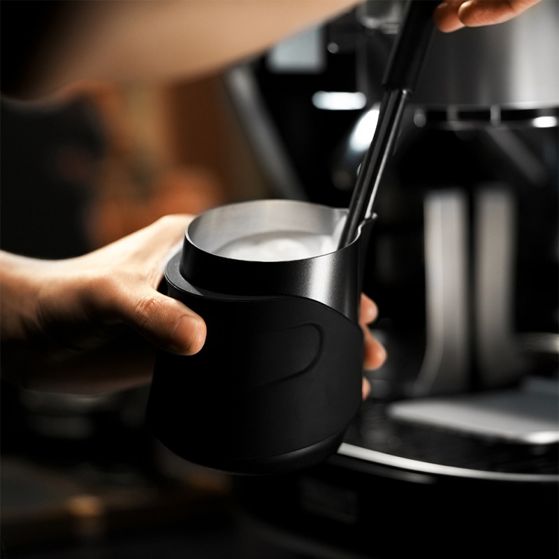 En stock Mhw 3bomber Gt Pichet - Barista Milk Jug avis et prix