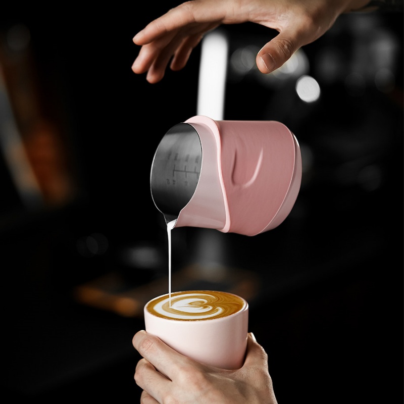 En stock Mhw 3bomber Gt Pichet - Barista Milk Jug avis et prix